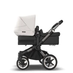Bugaboo Donkey 5 Twin Graphite - Midnight Black - Misty White 16 Bugaboo Donkey 5 Twin Graphite - Midnight Black - Misty White -Joolz Verkoop bugaboo donkey 5 twin graphite midnight black fresh white 6 2