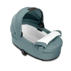 Cybex Balios S Lux Travelsystem Sky Blue - Taupe Frame 2023 Met Aton S2 -Joolz Verkoop cybex balios s lux taupe sky blue 13 3 1