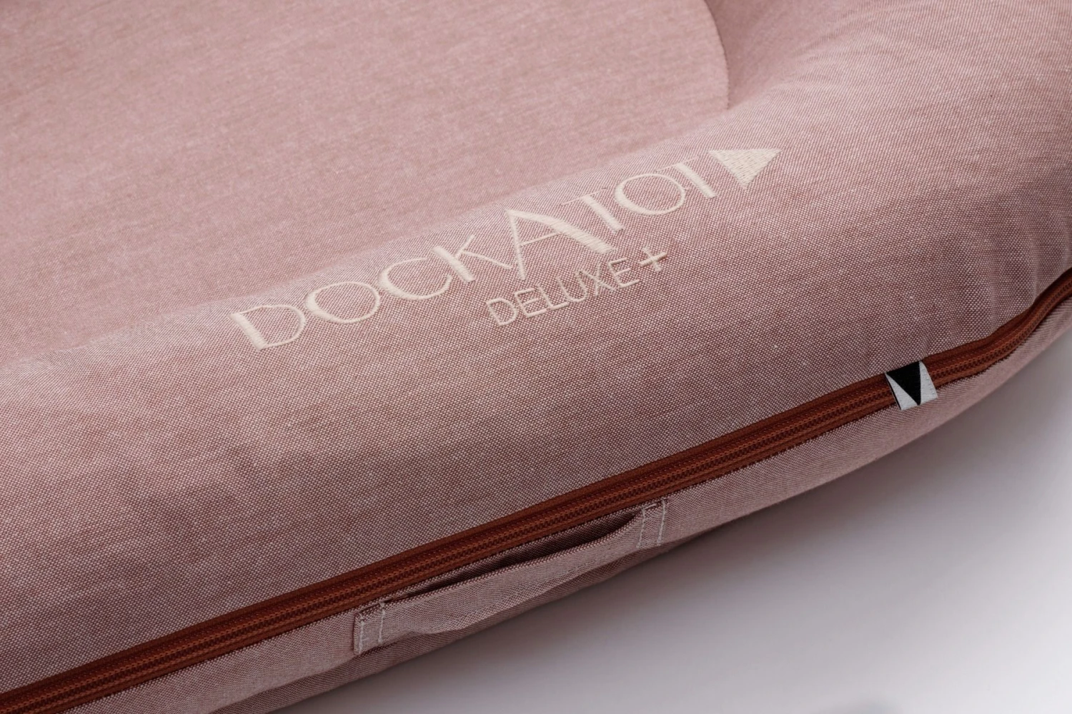 DockAtot Deluxe+ Nestje Ginger Chambray 4 DockAtot Deluxe+ Nestje Ginger Chambray - Afbeelding 2