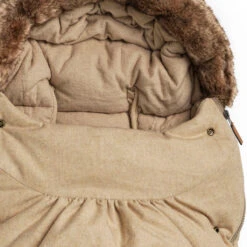 Elodie Details ElodieWollen Voetenzak 11 Elodie Details ElodieWollen Voetenzak -Joolz Verkoop elodie details wollen voetenzak wool footmuff pure khaki 4