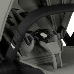 Joolz Hub Plus Sage Green + Maxi-Cosi Cabriofix I-Size Essential Black 26 Joolz Hub Plus Sage Green + Maxi-Cosi Cabriofix I-Size Essential Black -Joolz Verkoop joolz hub plus kinderwagen 2 in 1 sage green 6