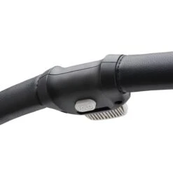 Bugaboo Fox 5 Graphite - Midnight Black - Midnight Black -Joolz Verkoop large jpg 100192002 fox5 gra one hand folding button detail 1